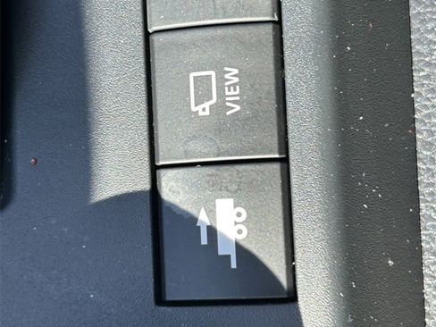 New 2025 Toyota 4Runner Limited image 33