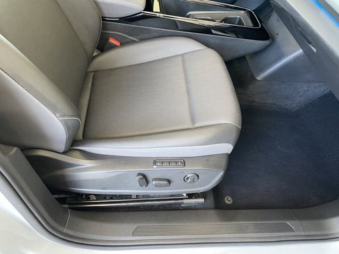 Certified 2023 Volkswagen ID.4 Pro S AWD/4WD image 34