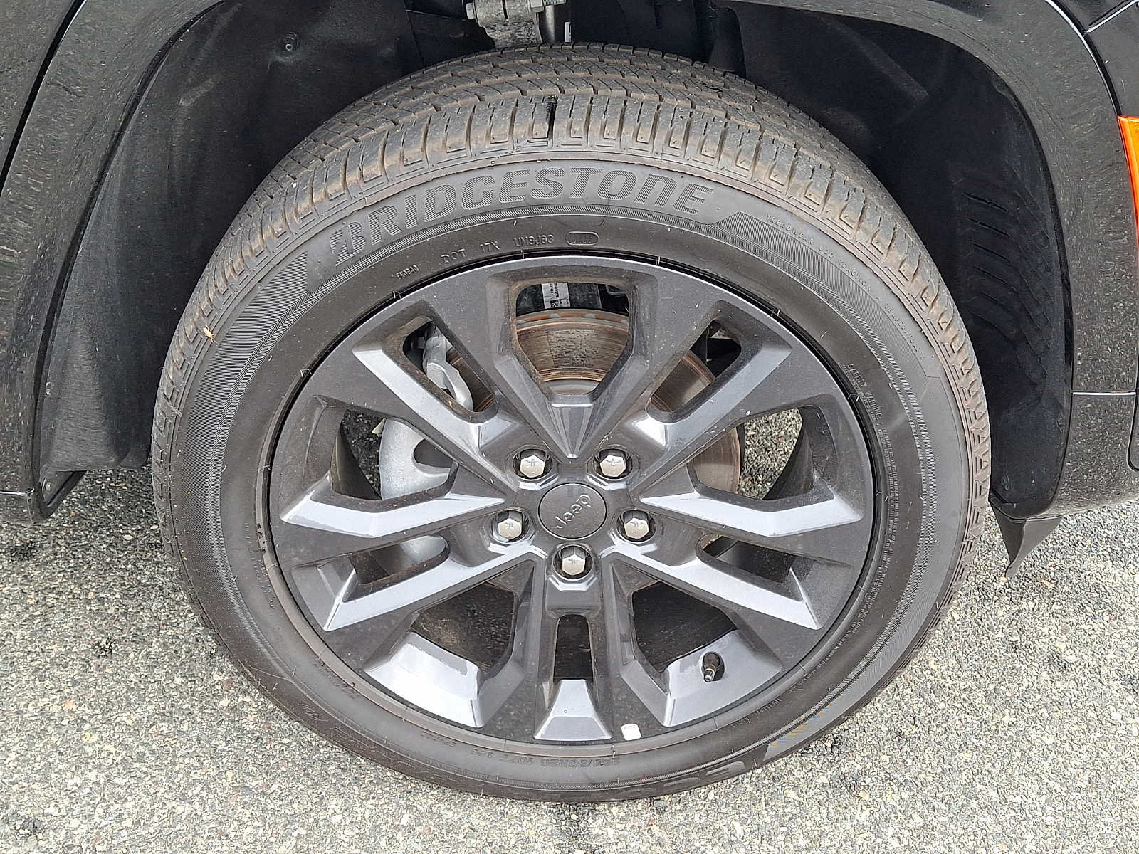 Used 2026 Jeep Grand Cherokee Limited AWD/4WD image 8