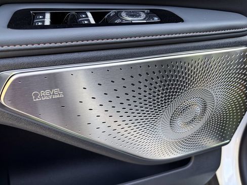 New 2026 Lincoln Nautilus Reserve AWD/4WD image 16