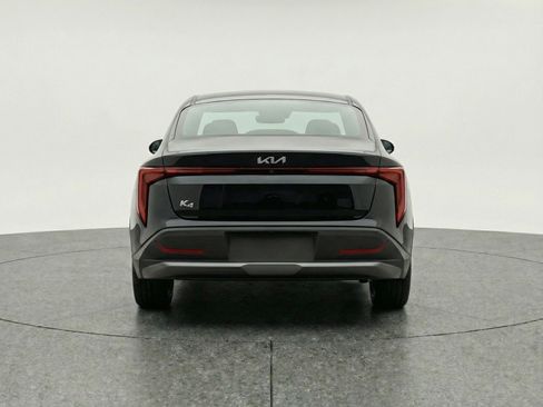 Used 2025 Kia K4 FWD image 7