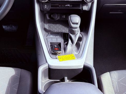 Used 2024 Toyota RAV4 XLE FWD image 24
