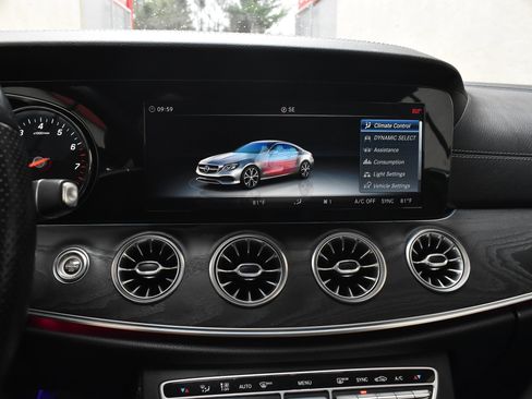 Used 2018 Mercedes-Benz E 400 4MATIC Coupe image 30