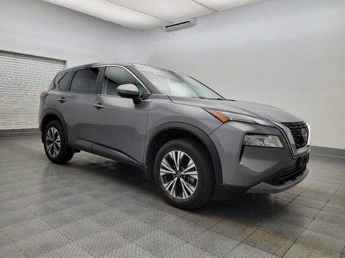 Used 2023 Nissan Rogue SV image 11