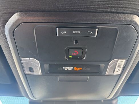 Used 2024 Toyota Tacoma 4x4 Double Cab image 31