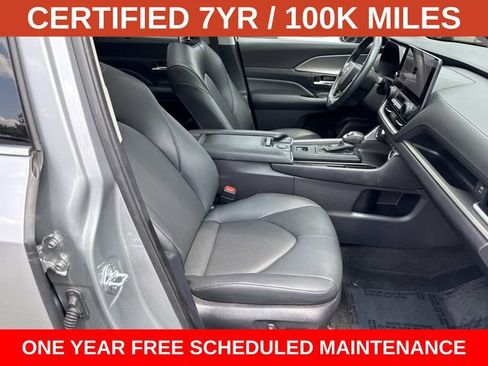 Used 2025 Toyota Grand Highlander FWD image 9