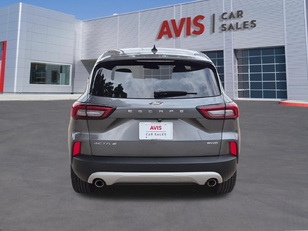 Used 2025 Ford Escape Active AWD/4WD image 7