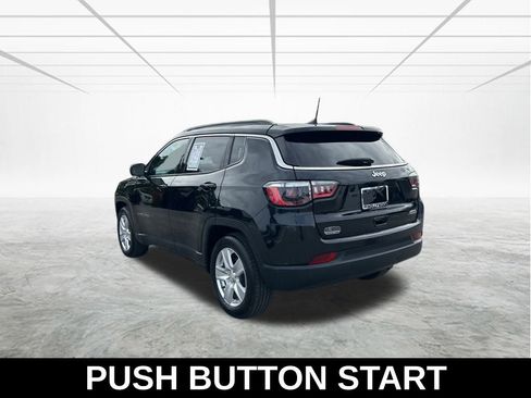 Certified 2022 Jeep Compass Latitude image 7