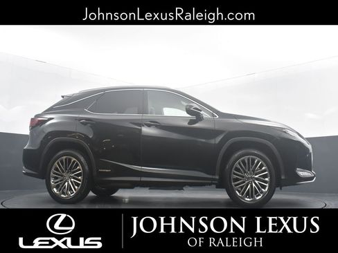Used 2021 Lexus RX 450h AWD w/ Luxury Package image 16