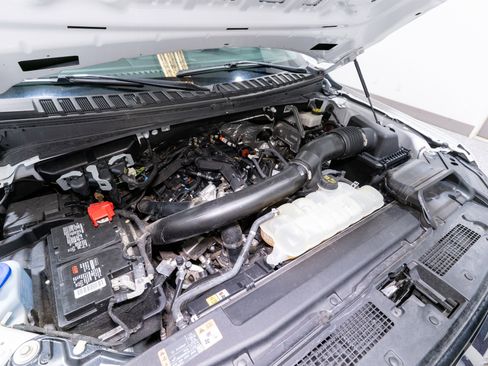 Used 2024 Ford Expedition Limited image 37