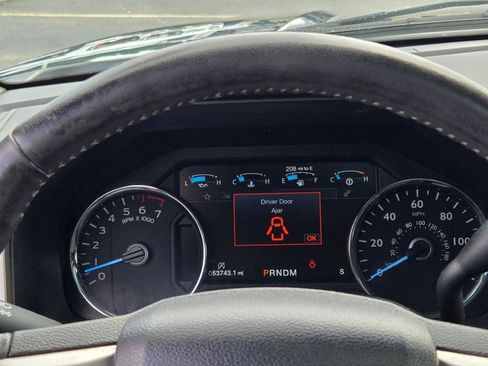 Used 2018 Ford F150 Lariat w/ Equipment Group 501A Mid image 31