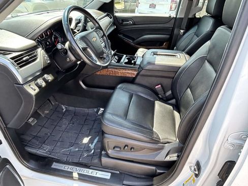 Used 2019 Chevrolet Tahoe Premier AWD/4WD image 11