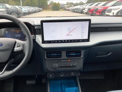 New 2026 Ford Maverick XLT w/ XLT Luxury Package image 6