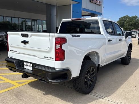 New 2025 Chevrolet Silverado 1500 Custom Trail Boss w/ Dark Appearance Package image 3