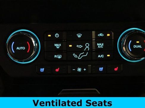 Used 2019 Ford F250 Lariat w/ Lariat Value Package AWD/4WD image 31