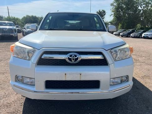 Used 2012 Toyota 4Runner SR5 AWD/4WD image 7