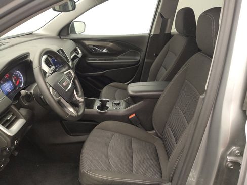 Used 2024 GMC Terrain SLE w/ Driver Convenience Package AWD/4WD image 17