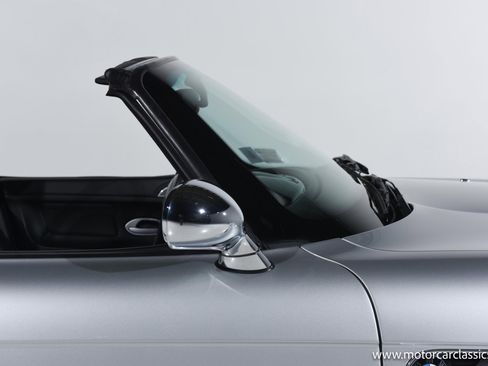 Used 2001 BMW Z8 image 26
