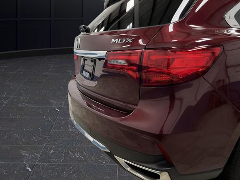 Used 2018 Acura MDX FWD image 34