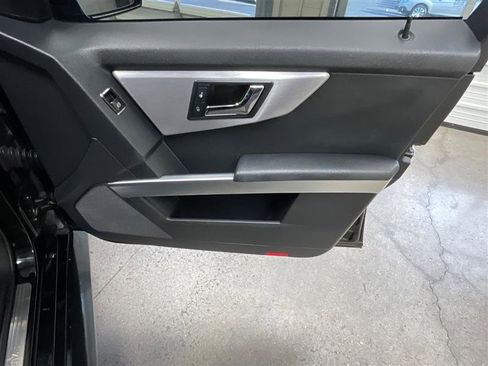 Used 2010 Mercedes-Benz GLK 350 GLK 350 image 18