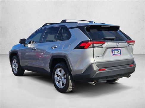 Used 2020 Toyota RAV4 XLE image 8