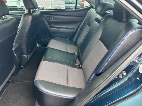 Used 2017 Toyota Corolla SE w/ Carpet Mat Package (TMS) FWD image 8