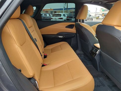 Used 2023 Lexus RX 350 Premium w/ Accessory Package (Z1) image 18