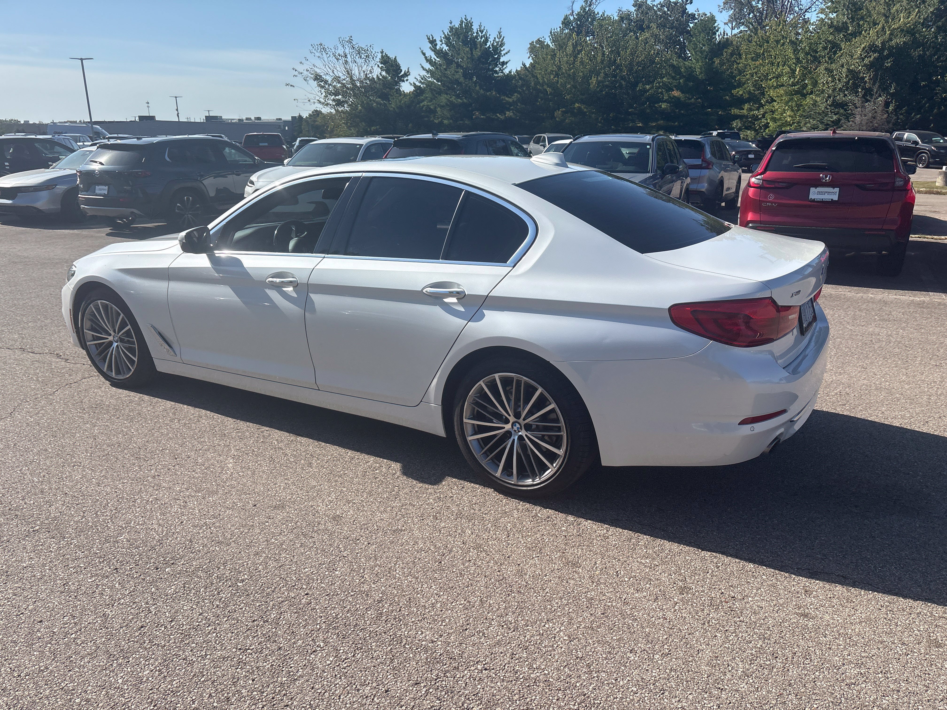 Used 2018 BMW 530i xDrive AWD/4WD image 12
