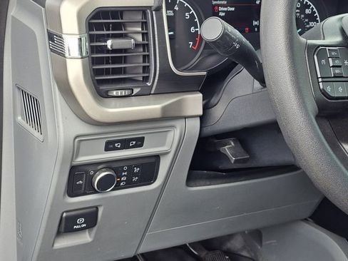 Used 2021 Ford F150 XL w/ Trailer Tow Package image 19