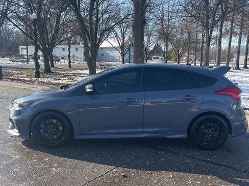 Used 2017 Ford Focus RS image 4