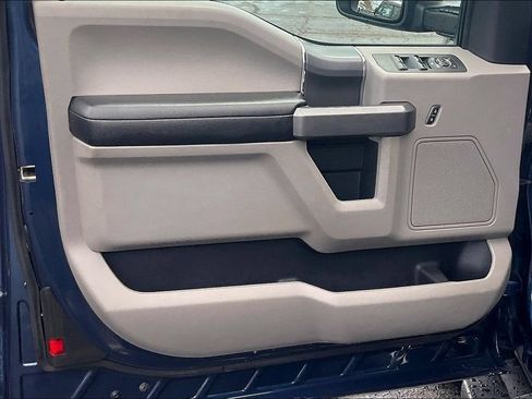 Certified 2018 Ford F150 XLT w/ Max Trailer Tow Package AWD/4WD image 22