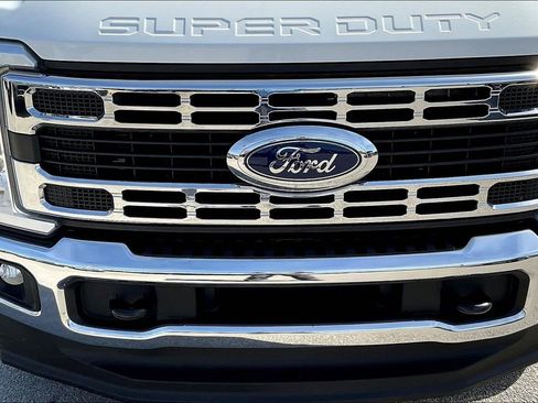 Certified 2025 Ford F250 XLT image 34