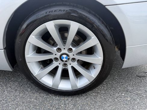 Used 2011 BMW 328i xDrive Sedan AWD/4WD image 11