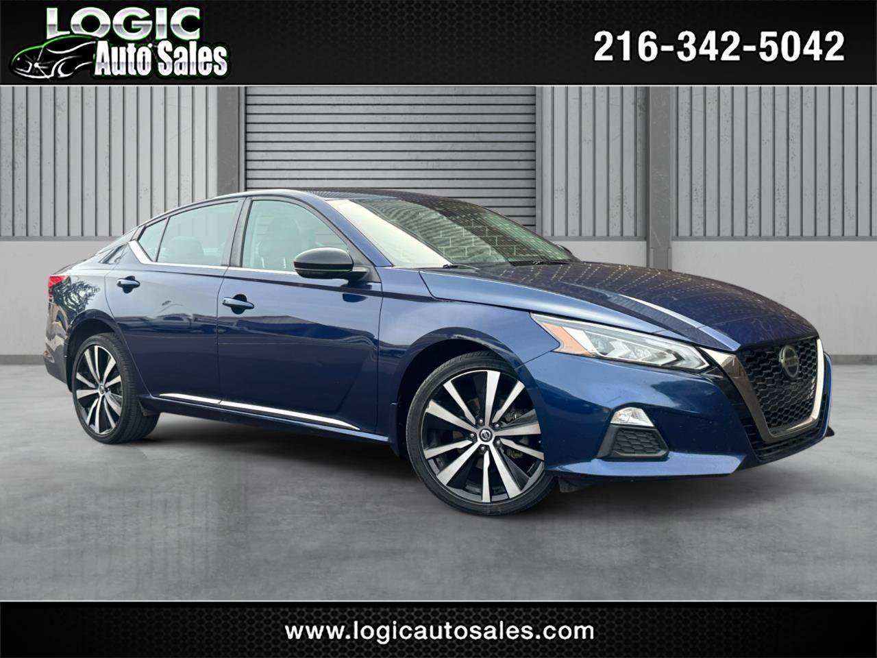 Used 2021 Nissan Altima 2.5 SR w/ SR Premium Package AWD/4WD image 1