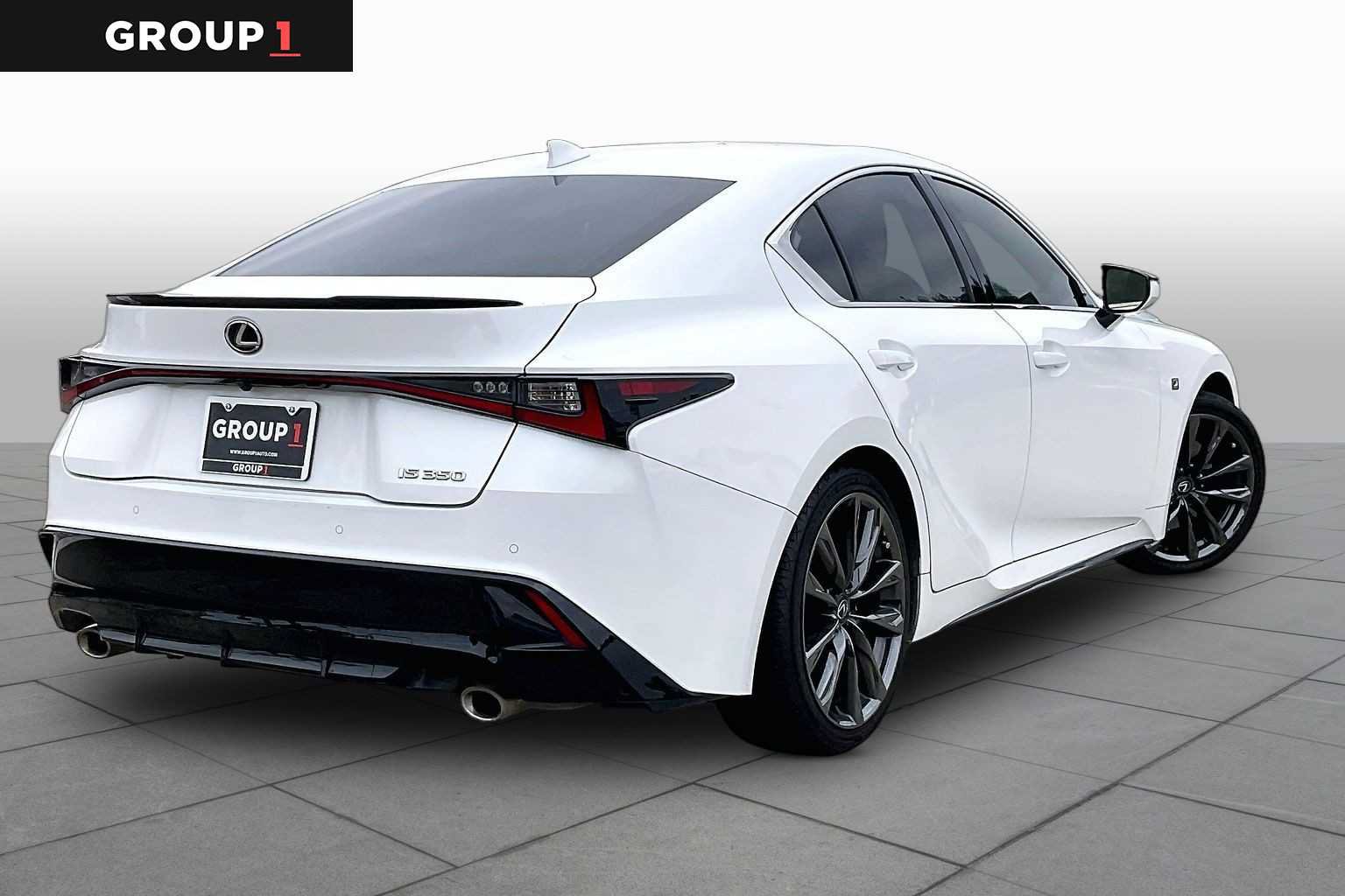 Used 2024 Lexus IS 350 F Sport RWD image 11