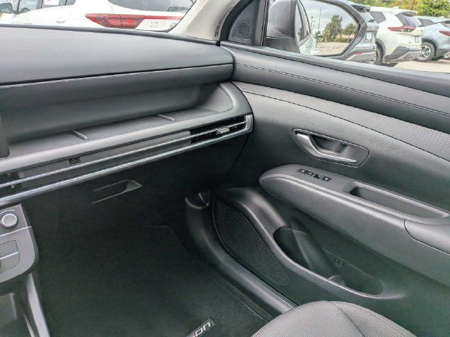 Certified 2026 Hyundai Tucson SE FWD image 19