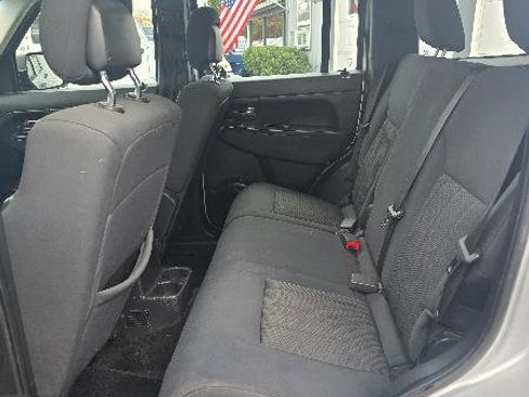 Used 2012 Jeep Liberty Sport image 6