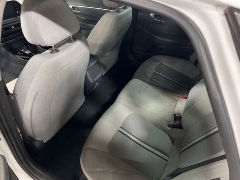 Used 2021 Hyundai Sonata SE image 12