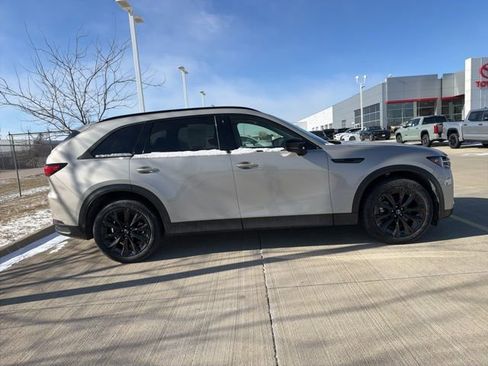 Used 2025 MAZDA CX-90 3.3 Turbo w/ Premium Sport Pkg image 13