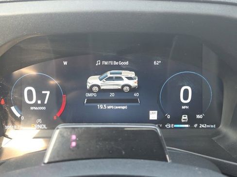 Used 2025 Ford Explorer Platinum w/ LUX Leather Package image 43