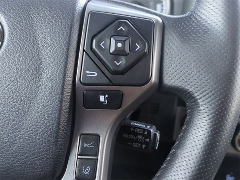 Used 2019 Toyota Tacoma Limited image 16