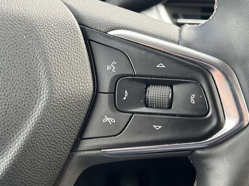 Used 2024 Chevrolet Trax LT w/ Driver Confidence Package image 21