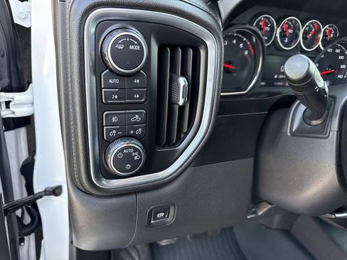 Used 2020 Chevrolet Silverado 1500 RST w/ All-Star Edition AWD/4WD image 29