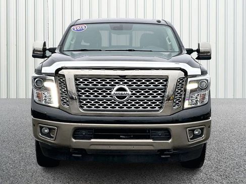 Used 2018 Nissan Titan Platinum Reserve image 2