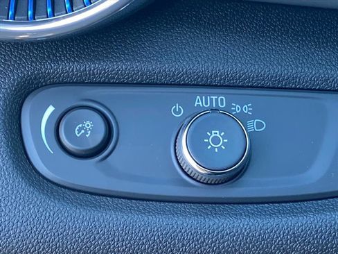 New 2026 Chevrolet Trax LT w/ LT Convenience Package image 14