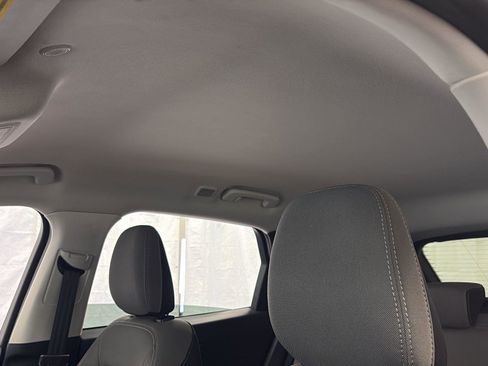 Used 2022 Ford Escape SE w/ Cold Weather Package image 18