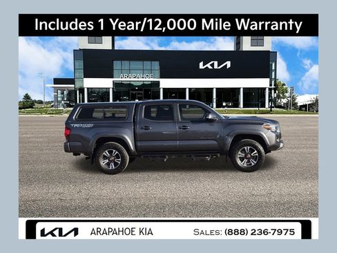 Used 2018 Toyota Tacoma TRD Sport w/ Technology Package image 1
