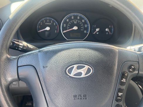 Used 2007 Hyundai Santa Fe GL FWD image 16