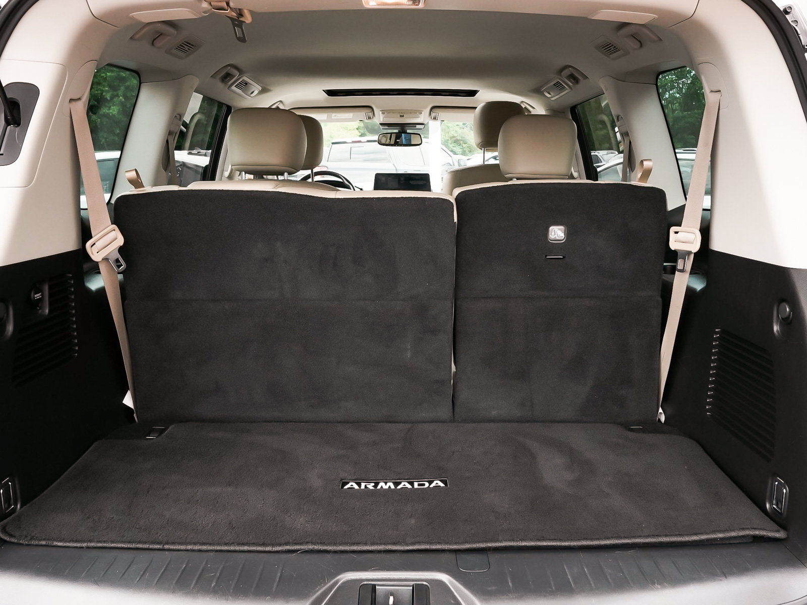 Used 2023 Nissan Armada SL w/ Captain's Chairs Package AWD/4WD image 53