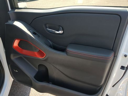 New 2025 Nissan Frontier Pro-X w/ Pro Premium Package image 35